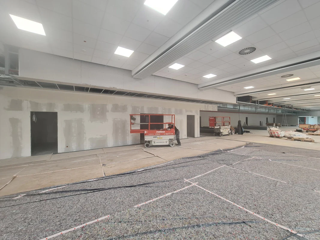 Boarded bulkheads with filled joints – Deizisau