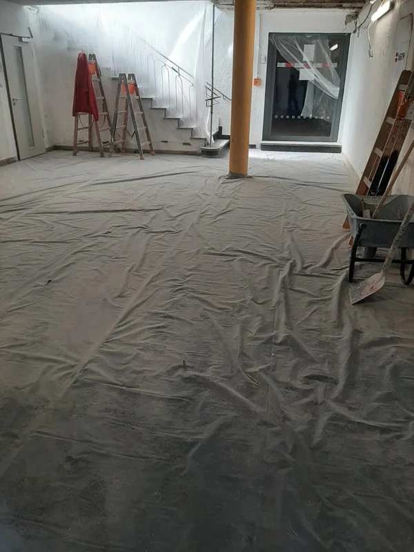 Eingangsbereich während der Arbeiten – Stuttgart